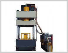 500噸三梁四柱常規(guī)液壓機(jī) 500噸三梁四柱常規(guī)液壓機(jī)